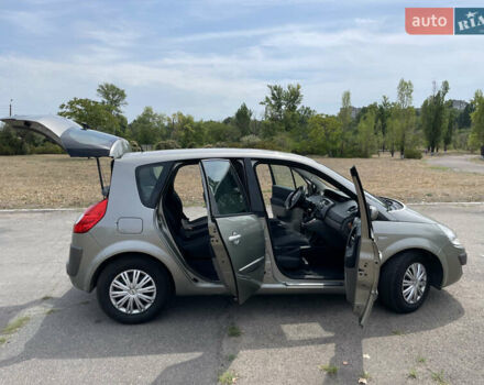 Серый Рено Сценик, объемом двигателя 1.5 л и пробегом 94 тыс. км за 6400 $, фото 18 на Automoto.ua