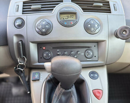 Серый Рено Сценик, объемом двигателя 1.6 л и пробегом 223 тыс. км за 4900 $, фото 20 на Automoto.ua