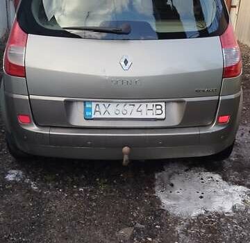 Серый Рено Сценик, объемом двигателя 1.6 л и пробегом 236 тыс. км за 5000 $, фото 8 на Automoto.ua
