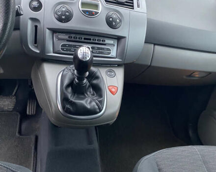 Серый Рено Сценик, объемом двигателя 1.6 л и пробегом 120 тыс. км за 6200 $, фото 16 на Automoto.ua