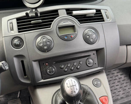 Рено Сценік 2006 у Чернігові на Automoto.ua Сірий Рено Сценік, об'ємом двигуна 1.6 л та пробігом 235 тис. км за 5250 $, фото 14 на Automoto.ua