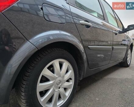 Серый Рено Сценик, объемом двигателя 1.6 л и пробегом 195 тыс. км за 5899 $, фото 11 на Automoto.ua