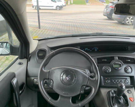 Рено Сценик 2006 в Виннице на Automoto.ua Серый Рено Сценик, объемом двигателя 1.6 л и пробегом 265 тыс. км за 5200 $, фото 44 на Automoto.ua