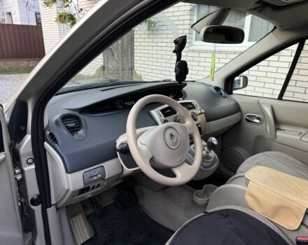 Сірий Рено Сценік, об'ємом двигуна 1.5 л та пробігом 230 тис. км за 3650 $, фото 8 на Automoto.ua