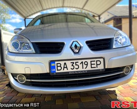 Рено Сценик 2006 в Александрие на Automoto.ua Серый Рено Сценик, объемом двигателя 2 л и пробегом 173 тыс. км за 6700 $, фото 1 на Automoto.ua