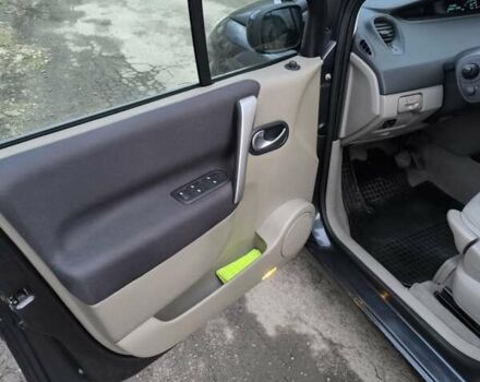 Серый Рено Сценик, объемом двигателя 1.6 л и пробегом 233 тыс. км за 5350 $, фото 10 на Automoto.ua