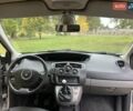 Серый Рено Сценик, объемом двигателя 1.6 л и пробегом 118 тыс. км за 6300 $, фото 36 на Automoto.ua