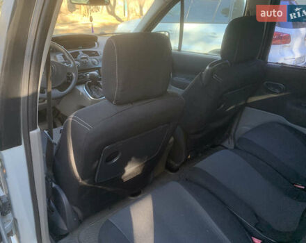 Сірий Рено Сценік, об'ємом двигуна 1.6 л та пробігом 230 тис. км за 4300 $, фото 6 на Automoto.ua