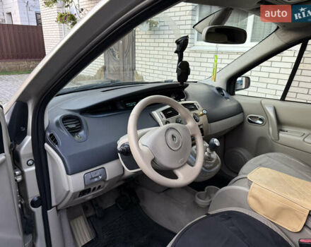 Сірий Рено Сценік, об'ємом двигуна 1.5 л та пробігом 230 тис. км за 3650 $, фото 8 на Automoto.ua