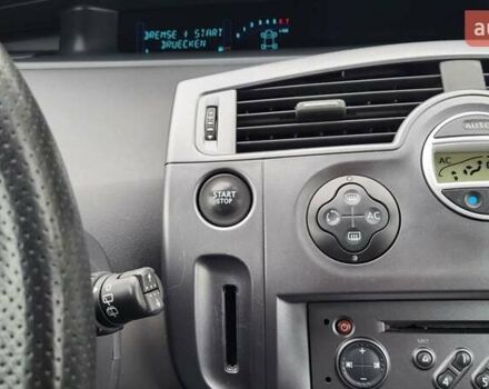 Серый Рено Сценик, объемом двигателя 1.6 л и пробегом 212 тыс. км за 5600 $, фото 42 на Automoto.ua