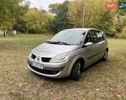 Серый Рено Сценик, объемом двигателя 1.6 л и пробегом 118 тыс. км за 6300 $, фото 10 на Automoto.ua