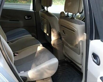 Серый Рено Сценик, объемом двигателя 1.5 л и пробегом 300 тыс. км за 4500 $, фото 13 на Automoto.ua