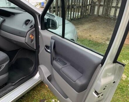 Сірий Рено Сценік, об'ємом двигуна 1.6 л та пробігом 225 тис. км за 5700 $, фото 16 на Automoto.ua