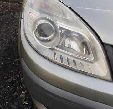 Серый Рено Сценик, объемом двигателя 1.6 л и пробегом 236 тыс. км за 5000 $, фото 9 на Automoto.ua