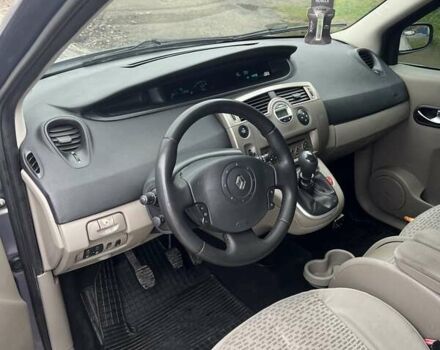 Серый Рено Сценик, объемом двигателя 1.46 л и пробегом 300 тыс. км за 4600 $, фото 2 на Automoto.ua