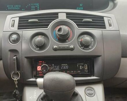 Серый Рено Сценик, объемом двигателя 1.6 л и пробегом 224 тыс. км за 4500 $, фото 5 на Automoto.ua