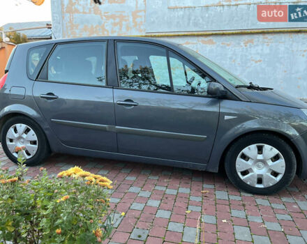 Рено Сценік 2006 у Хмельницькому на Automoto.ua Сірий Рено Сценік, об'ємом двигуна 2 л та пробігом 236 тис. км за 5800 $, фото 12 на Automoto.ua