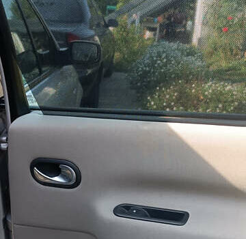 Сірий Рено Сценік, об'ємом двигуна 1.6 л та пробігом 130 тис. км за 5500 $, фото 7 на Automoto.ua