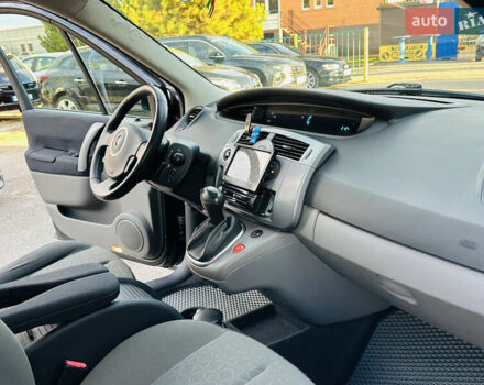 Сірий Рено Сценік, об'ємом двигуна 1.6 л та пробігом 155 тис. км за 6399 $, фото 29 на Automoto.ua