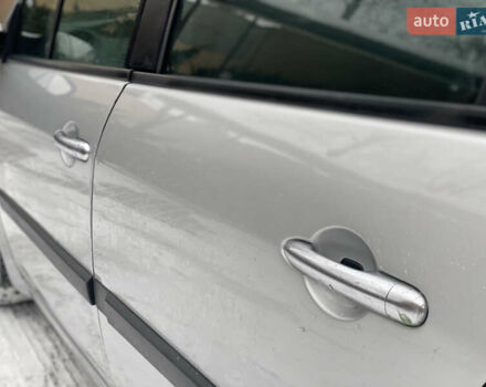 Сірий Рено Сценік, об'ємом двигуна 1.6 л та пробігом 320 тис. км за 4450 $, фото 17 на Automoto.ua