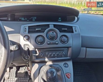 Сірий Рено Сценік, об'ємом двигуна 1.6 л та пробігом 225 тис. км за 4800 $, фото 19 на Automoto.ua
