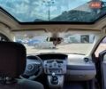 Серый Рено Сценик, объемом двигателя 1.6 л и пробегом 233 тыс. км за 5300 $, фото 8 на Automoto.ua
