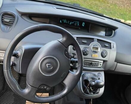 Сірий Рено Сценік, об'ємом двигуна 2 л та пробігом 210 тис. км за 6950 $, фото 10 на Automoto.ua