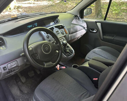 Сірий Рено Сценік, об'ємом двигуна 2 л та пробігом 219 тис. км за 4700 $, фото 10 на Automoto.ua