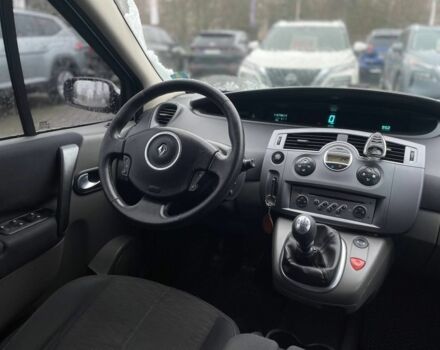 Серый Рено Сценик, объемом двигателя 1.5 л и пробегом 303 тыс. км за 5500 $, фото 16 на Automoto.ua