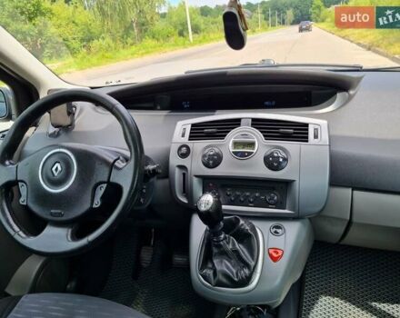 Серый Рено Сценик, объемом двигателя 1.9 л и пробегом 260 тыс. км за 4700 $, фото 11 на Automoto.ua