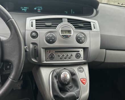 Серый Рено Сценик, объемом двигателя 1.9 л и пробегом 215 тыс. км за 5450 $, фото 15 на Automoto.ua