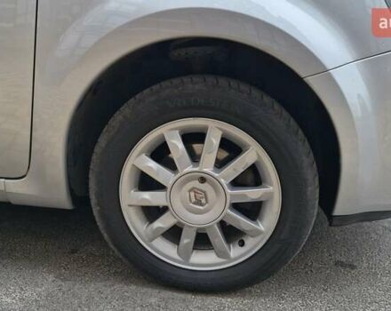 Серый Рено Сценик, объемом двигателя 1.6 л и пробегом 130 тыс. км за 6799 $, фото 10 на Automoto.ua