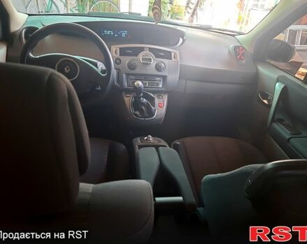 Серый Рено Сценик, объемом двигателя 2 л и пробегом 239 тыс. км за 6500 $, фото 10 на Automoto.ua