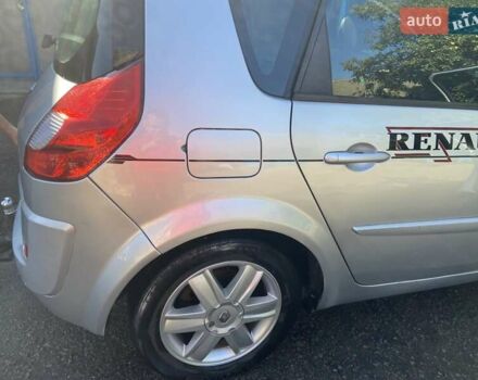 Рено Сценик 2007 в Гайсине на Automoto.ua Серый Рено Сценик, объемом двигателя 2 л и пробегом 190 тыс. км за 5500 $, фото 2 на Automoto.ua