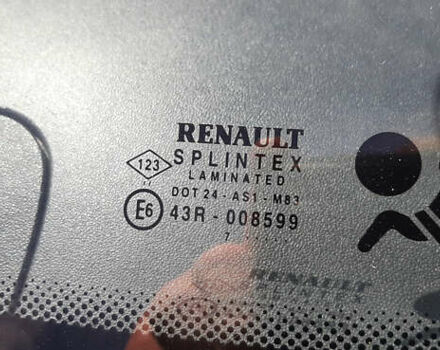 Серый Рено Сценик, объемом двигателя 1.6 л и пробегом 240 тыс. км за 5450 $, фото 26 на Automoto.ua