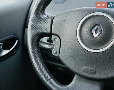 Сірий Рено Сценік, об'ємом двигуна 1.6 л та пробігом 155 тис. км за 6399 $, фото 23 на Automoto.ua