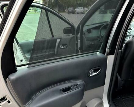 Серый Рено Сценик, объемом двигателя 1.6 л и пробегом 172 тыс. км за 5400 $, фото 18 на Automoto.ua