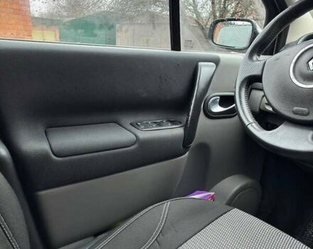 Серый Рено Сценик, объемом двигателя 1.6 л и пробегом 195 тыс. км за 4999 $, фото 11 на Automoto.ua