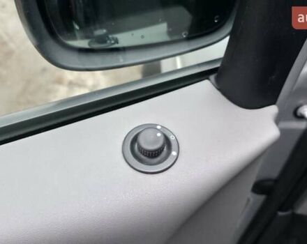 Серый Рено Сценик, объемом двигателя 1.6 л и пробегом 212 тыс. км за 6300 $, фото 19 на Automoto.ua