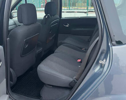 Серый Рено Сценик, объемом двигателя 1.6 л и пробегом 181 тыс. км за 5600 $, фото 22 на Automoto.ua