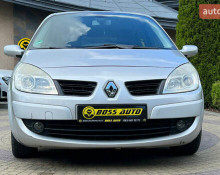 Серый Рено Сценик, объемом двигателя 1.6 л и пробегом 228 тыс. км за 5300 $, фото 1 на Automoto.ua