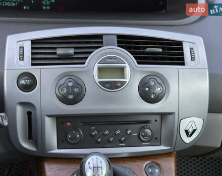 Сірий Рено Сценік, об'ємом двигуна 1.6 л та пробігом 245 тис. км за 5999 $, фото 16 на Automoto.ua