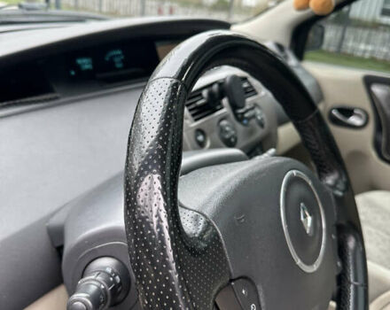 Серый Рено Сценик, объемом двигателя 1.5 л и пробегом 313 тыс. км за 5500 $, фото 8 на Automoto.ua