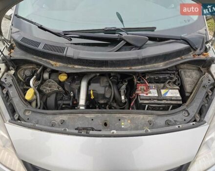 Серый Рено Сценик, объемом двигателя 1.5 л и пробегом 289 тыс. км за 4600 $, фото 9 на Automoto.ua