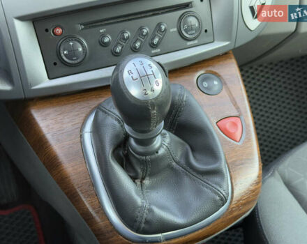 Сірий Рено Сценік, об'ємом двигуна 1.6 л та пробігом 245 тис. км за 5999 $, фото 17 на Automoto.ua