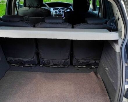 Серый Рено Сценик, объемом двигателя 1.5 л и пробегом 206 тыс. км за 2661 $, фото 8 на Automoto.ua