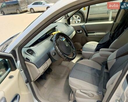 Серый Рено Сценик, объемом двигателя 1.46 л и пробегом 220 тыс. км за 4900 $, фото 11 на Automoto.ua