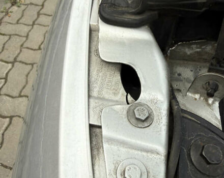 Серый Рено Сценик, объемом двигателя 1.6 л и пробегом 230 тыс. км за 5699 $, фото 90 на Automoto.ua