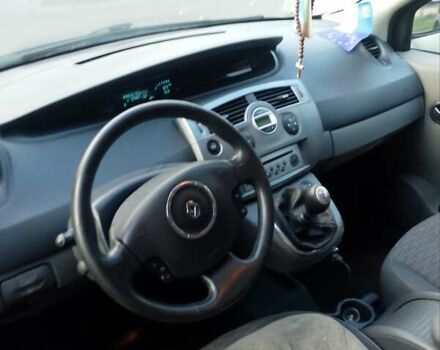 Серый Рено Сценик, объемом двигателя 1.87 л и пробегом 259 тыс. км за 5000 $, фото 4 на Automoto.ua