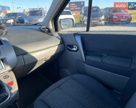 Серый Рено Сценик, объемом двигателя 2 л и пробегом 286 тыс. км за 5790 $, фото 31 на Automoto.ua